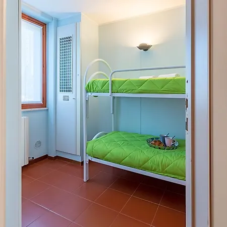 Apartment Il Girasole Moniga del Garda