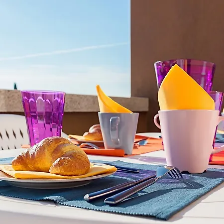 Il Girasole Apartment *